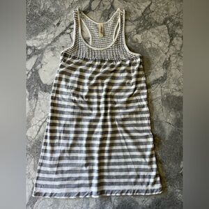 Great Condition! Striped Gray and White Women's Tank Top size XS